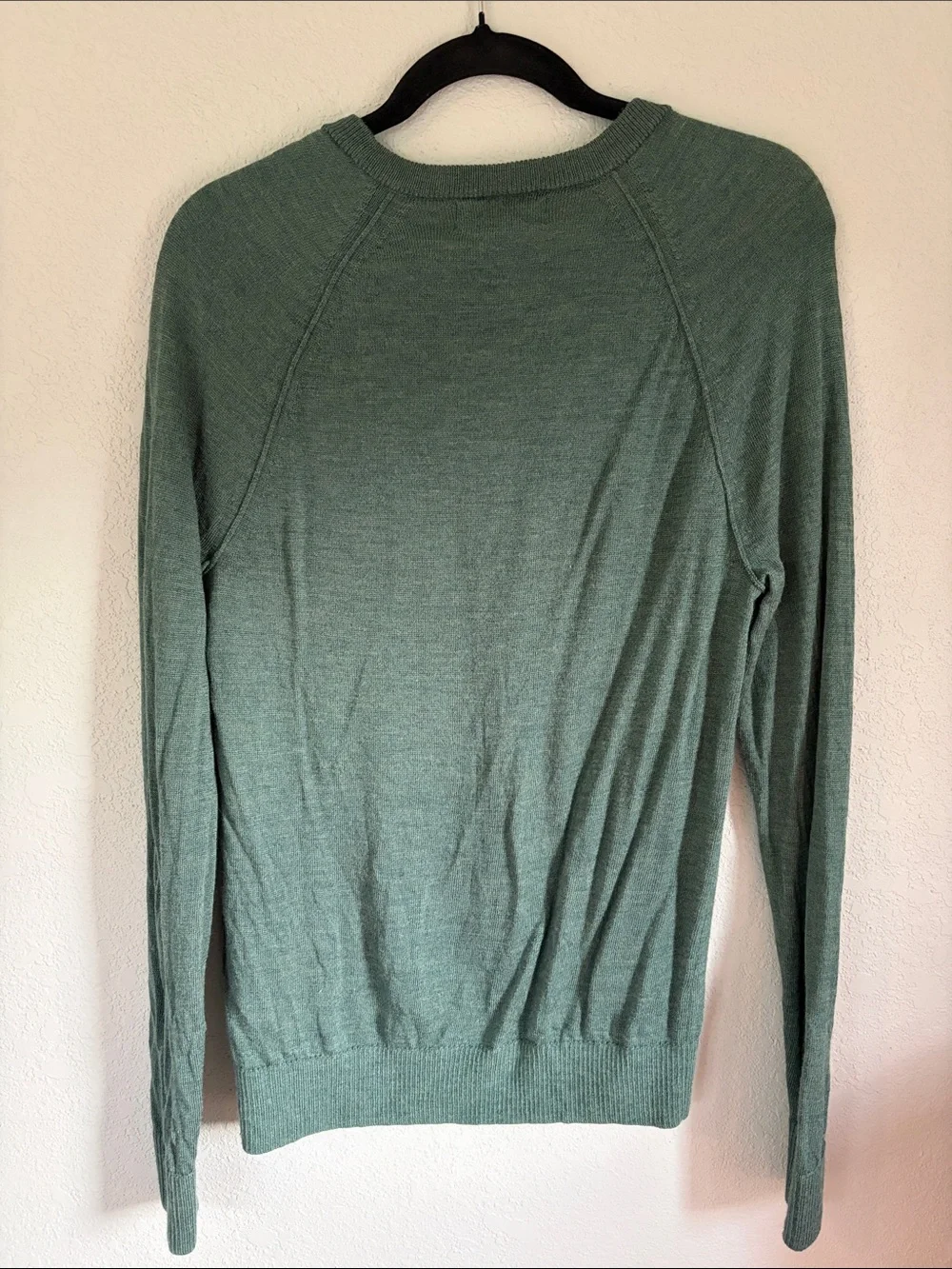Banana Republic Men’s Scoop Crewneck Sweater - Green 100% Merino Wool S